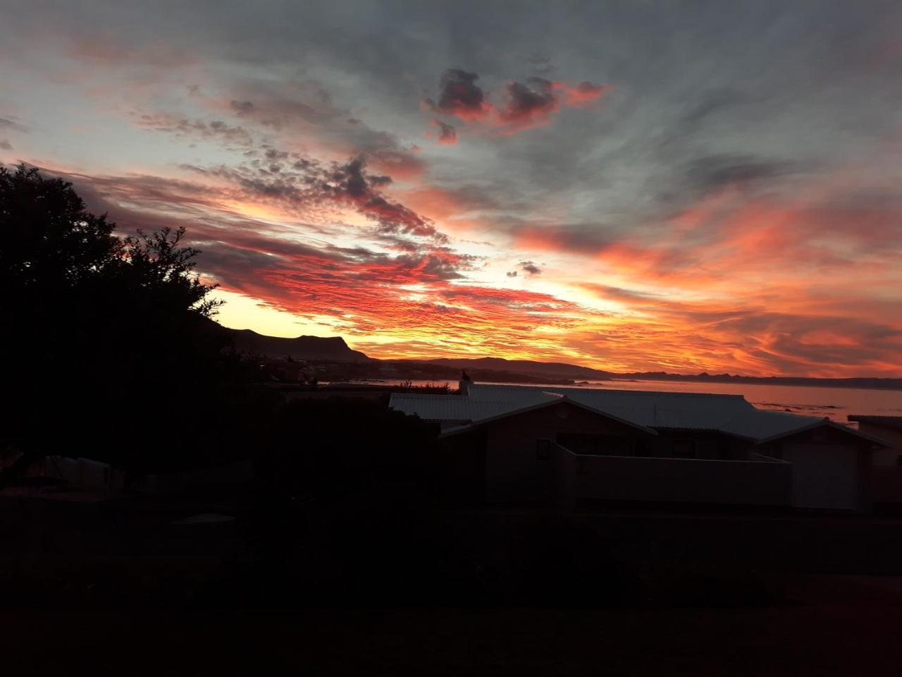 Pik 'N Wyntjie Appartement Gansbaai Buitenkant foto